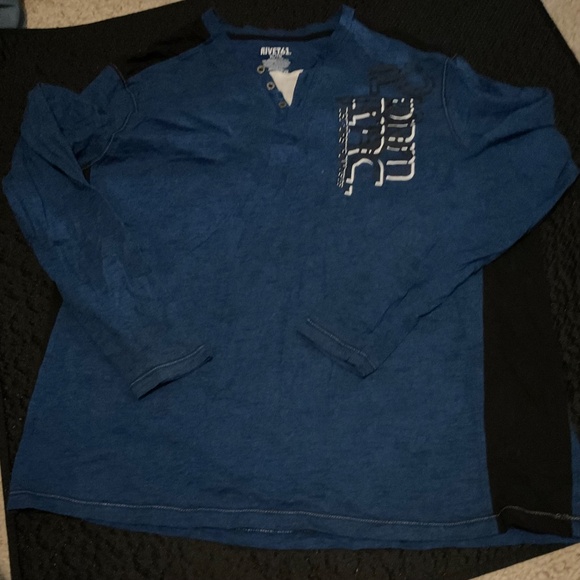 T-SHIRT  BY  RIVET61.. SIZE  XL..  UNISEX - Picture 8 of 8